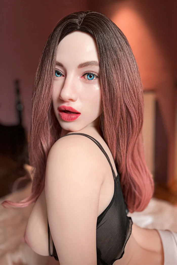 Sola: Realistische Sex Poppen