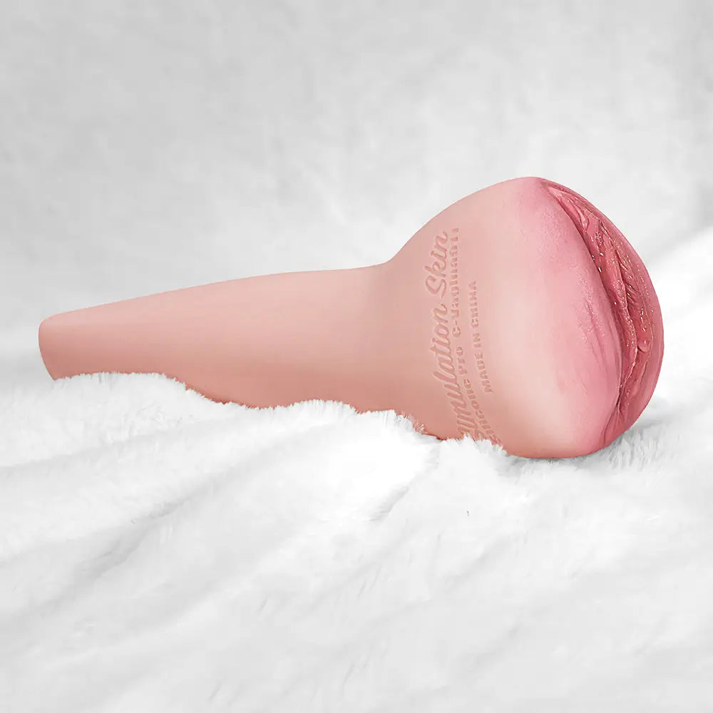 Dawn: 775 g volledig siliconen vagina met maagdelijke schaamlippen