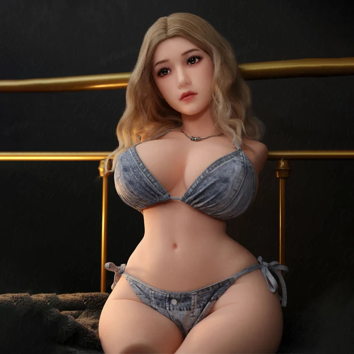 Riko: 20 kg Sexy Blonde Vrouw Bovenlichaam Met Hoofd