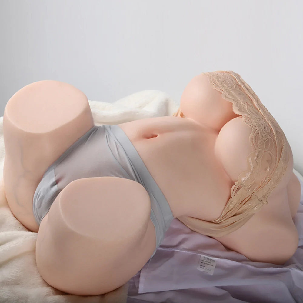 Lucinda: 13,5 kg realistische siliconen torsosekspop
