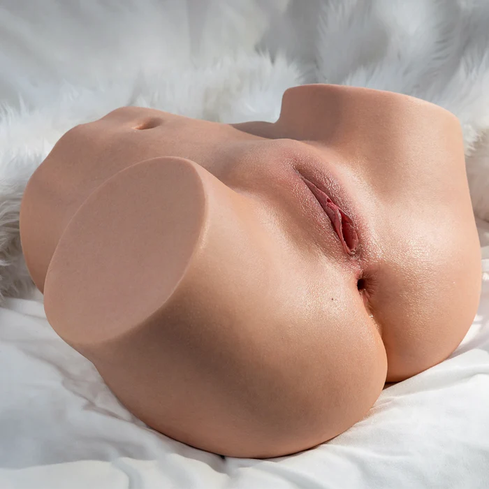 Yuma: 12,2 kg 1:1 siliconen sekstorso met superzachte jelly en grote billen