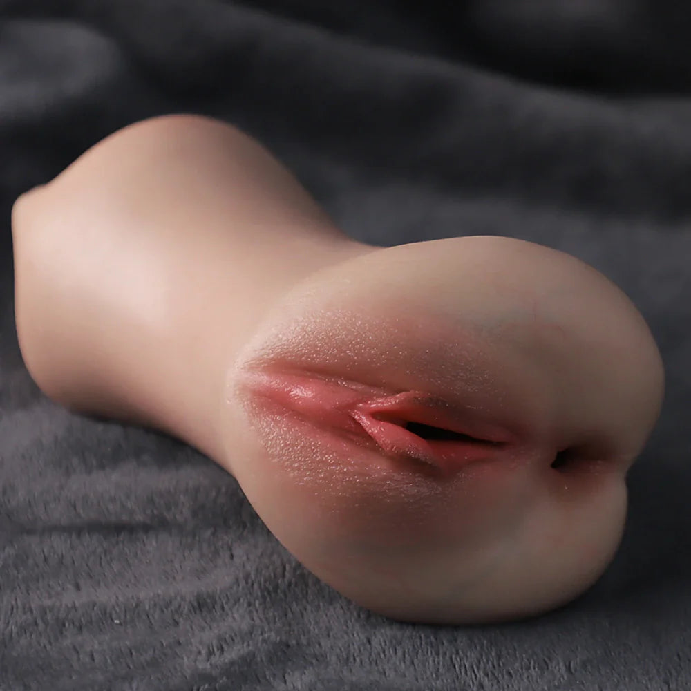 Lana: 0,89 kg levensechte siliconen vaginaspeeltje voor mannen